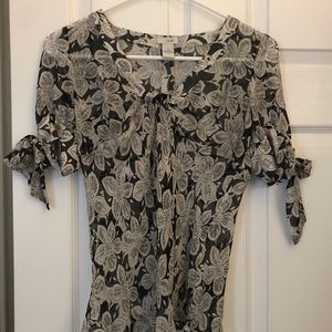 Women’s Floral Top